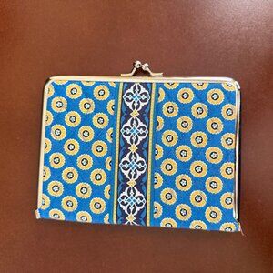 Lovely Vera Bradley Photo Book Wallet - Like New